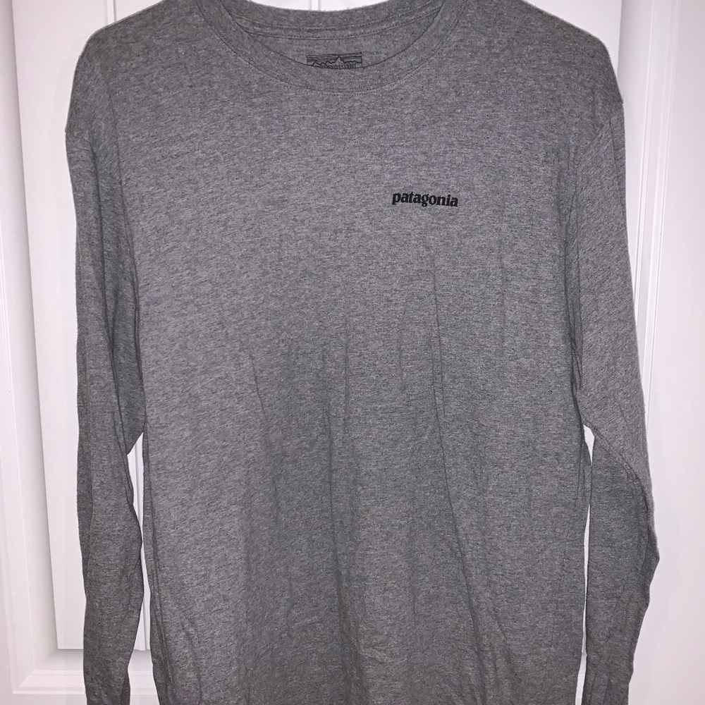 Men’s Patagonia Gray Long Sleeve T-Shirt